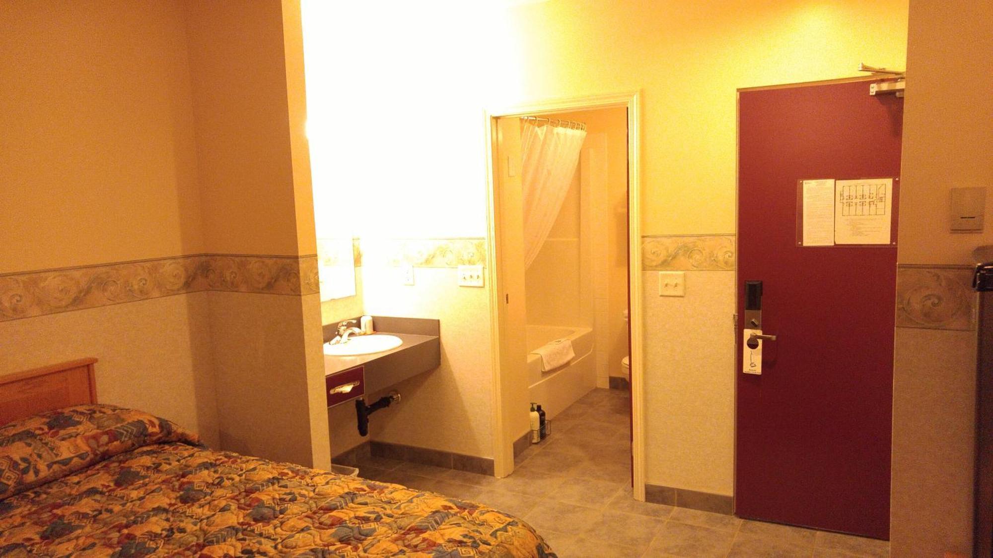 Crossfield Country Inn Pokoj fotografie